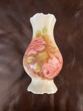 Pink Rose Porcelain Vase - Floral Home Accent